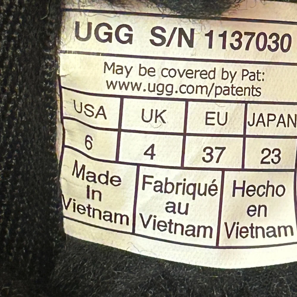 UGG NEUMEL CLEAR PLATFORM ANKLE BOOTS -BLACK SUEDE -WOMEN’S Size 6 NWOT